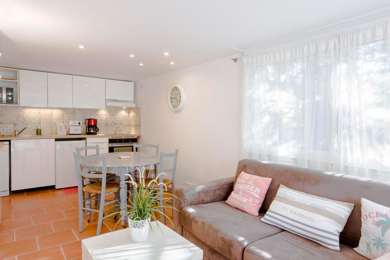 L'Olivier - Climatise Appartement 4 Pers Plus Bebe - 2 Pieces Proche Mer Saint-Raphaël 外观 照片
